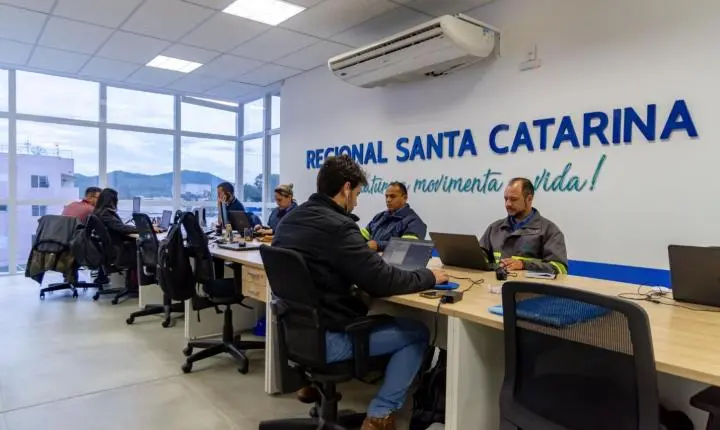 Mutirão de empregos da Águas de Camboriú acontece neste sábado (12