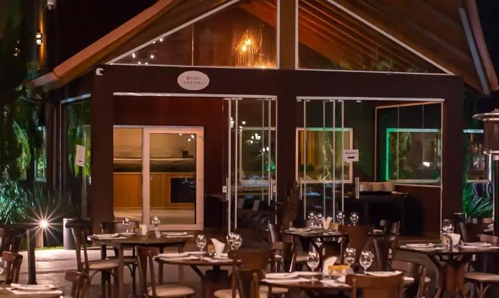 Noite da Pizza reúne gastronomia, música ao vivo e sofisticação na Pousada Estaleiro Guest House