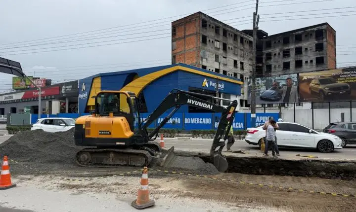Obra de drenagem da Avenida do Estado já implantou mais de 100 metros de tubulação