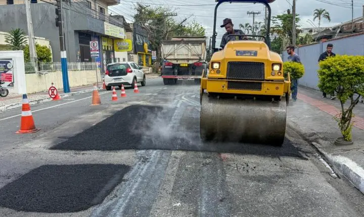 Operação tapa-buraco recupera mais de 4,7 mil m² de asfalto em Balneário Camboriú