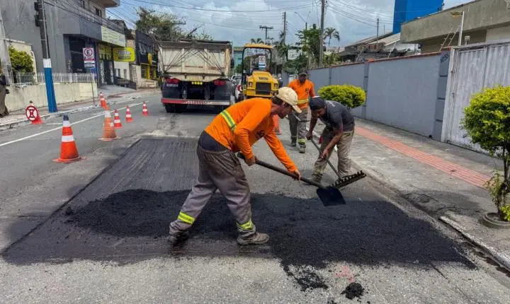 Operação tapa-buraco recupera mais de 4,7 mil m² de asfalto em Balneário Camboriú