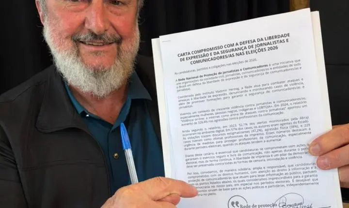 Padre Pedro assina compromisso pela liberdade de expressão e segurança dos jornalistas