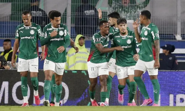 Palmeiras vence Cerro Porteño fora e vai às quartas da Libertadores