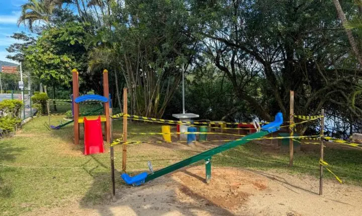 Parquinhos infantis da Avenida Normando Tedesco são modernizados