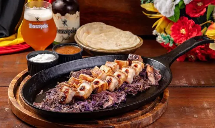 Passeio Bier Fest celebra a cultura alemã com gastronomia, música e experiências para toda a família em Balneário Camboriú