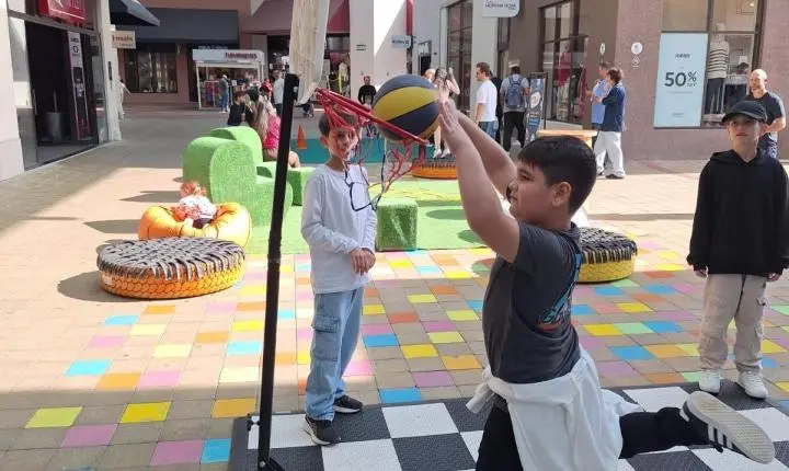 Play Days convida famílias a trocarem telas por diversão ao ar livre no Porto Belo Outlet Premium