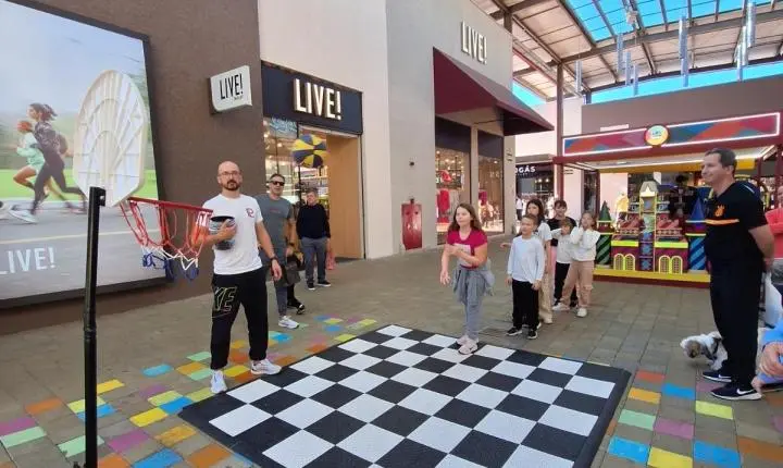 Play Days convida famílias a trocarem telas por diversão ao ar livre no Porto Belo Outlet Premium
