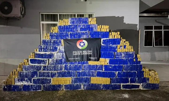 Polícia Militar apreende 1,4 tonelada de maconha em Barra Velha