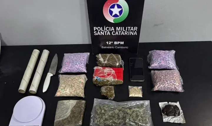 Polícia Militar apreende 4 mil comprimidos de ecstasy e mais de 1,4 quilo de maconha em Balneário Camboriú
