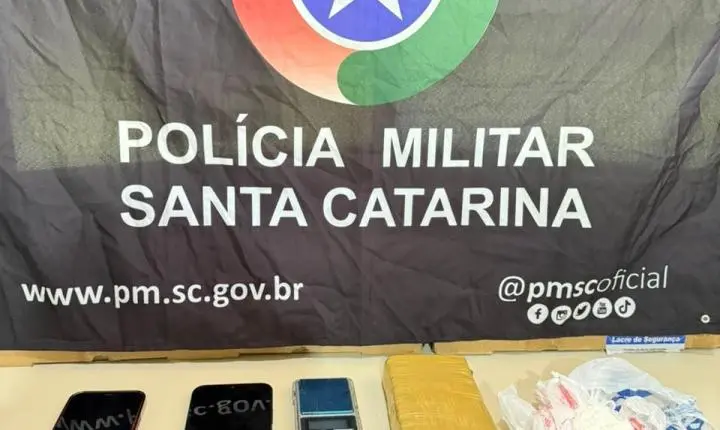 Polícia Militar apreende mais de 800 gramas de drogas em Porto Belo