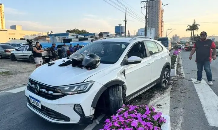 Polícia Militar prende homem após roubo de veículo e fuga em Balneário Camboriú