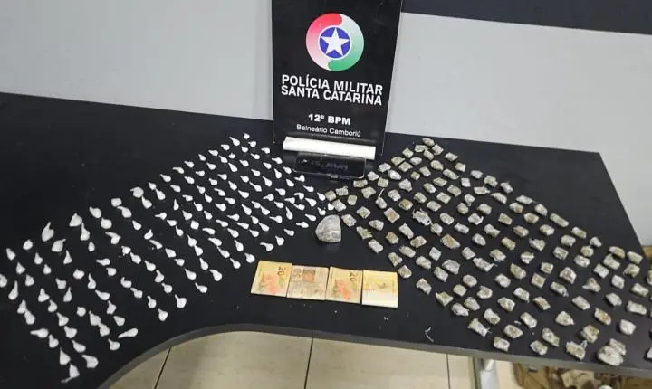 Polícia Militar prende homem por tráfico de drogas em Camboriú