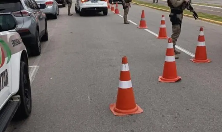 POLÍCIA MILITAR REALIZA OPERAÇÃO CHOQUE DE ORDEM NA ÁREA DO 31º BPM