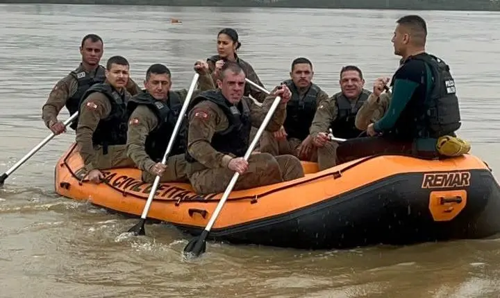 Policiais militares do 3º CRPM participam de instrução de resgate em inundações e enxurradas