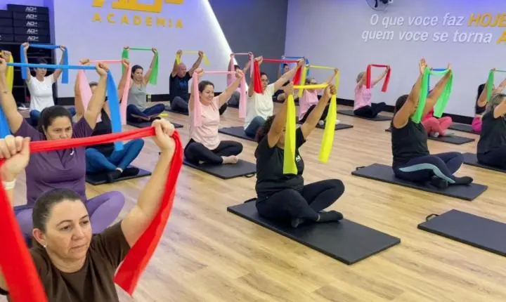 Porto Belo Outlet Premium recebe aulões gratuitos de Mat Pilates neste sábado