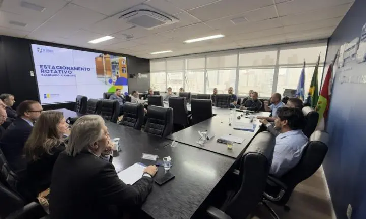 Prefeito em exercício recebe presidentes de entidades comerciais para debater viabilidade do Simob