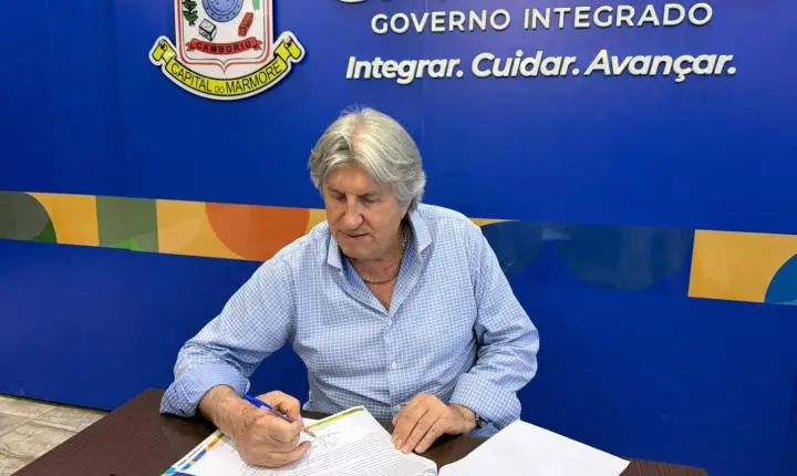 Prefeito Leonel Pavan solicita que Câmara apresente alternativa para implantação da ETE de Camboriú