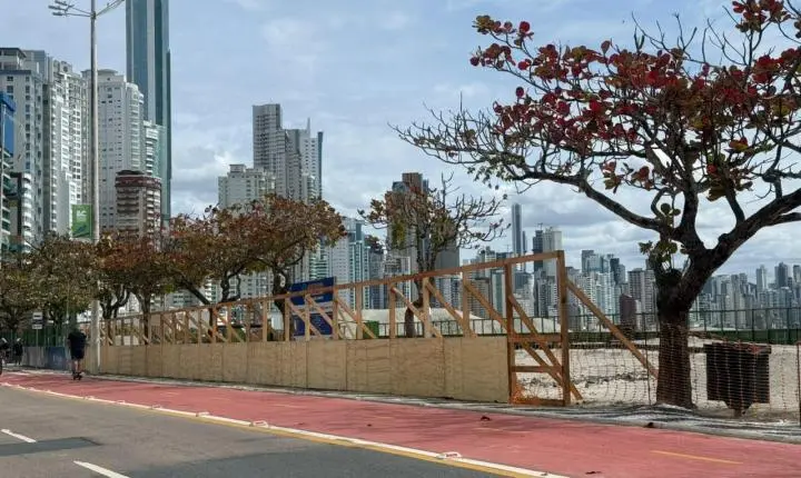 Prefeitura reforça segurança nos canteiros da Reurbanização Sul e prevê novos acessos à praia