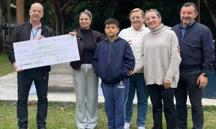 Premiação da Gincana de Tampinhas aconteceu nesta segunda-feira