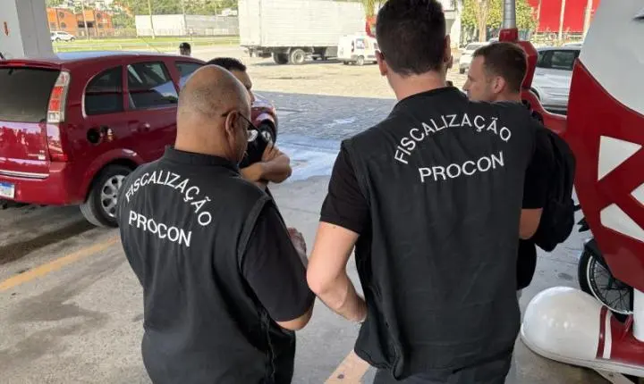 Procon de Balneário Camboriú divulga pesquisa de preços de combustíveis de agosto
