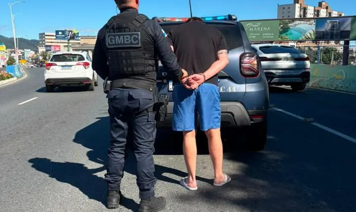 Procurado por descumprimento de medida protetiva é preso pela Guarda Municipal de Balneário Camboriú 