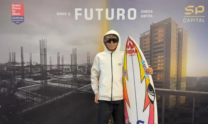 Prodígio do surf de Itapema, Kaleb Henrique (K77) garante apoio de peso para o Circuito Nacional