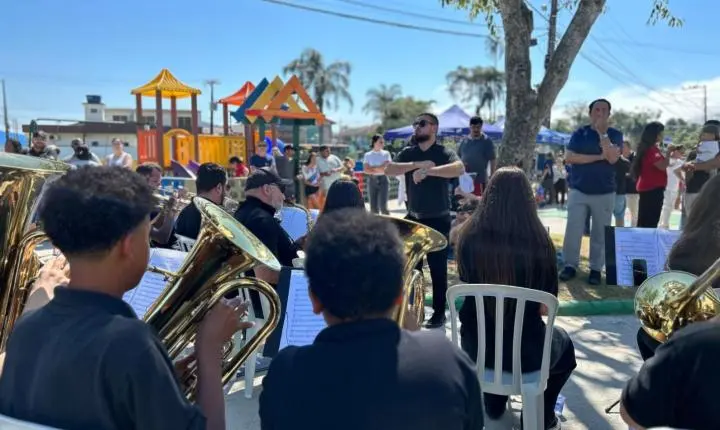 Programação cultural movimentou Praça Marli Soares, no Bairro São Judas Tadeu