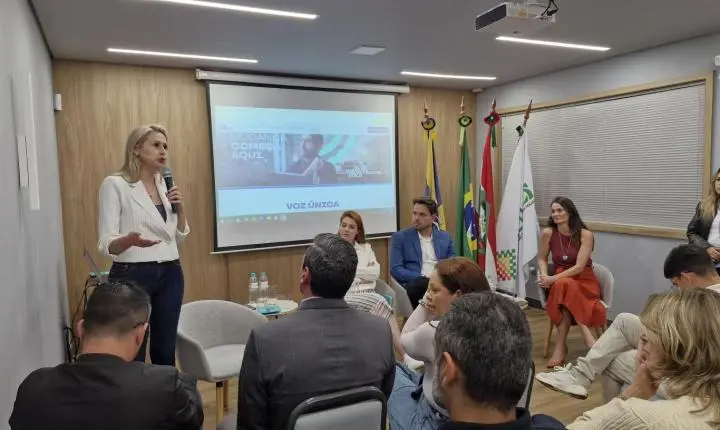 Representatividade política e desenvolvimento regional pautam reunião da ACII