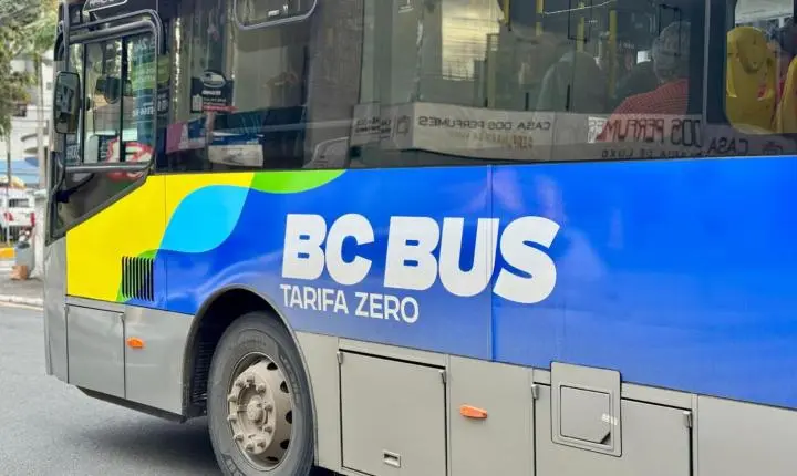 Rotas do BC Bus devem ser acompanhadas pelo aplicativo BC Digital