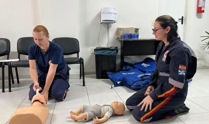 SAMU de Balneário Camboriú realiza capacitação com profissionais de saúde