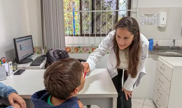 Saúde de Balneário Camboriú orienta sobre os cuidados necessários para o desenvolvimento infantil