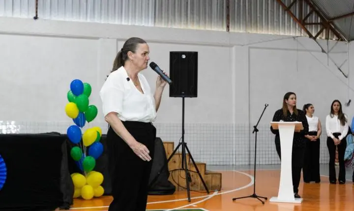 Semana Cívica de Camboriú é encerrada com apresentações culturais e premiação do JECAM 2026