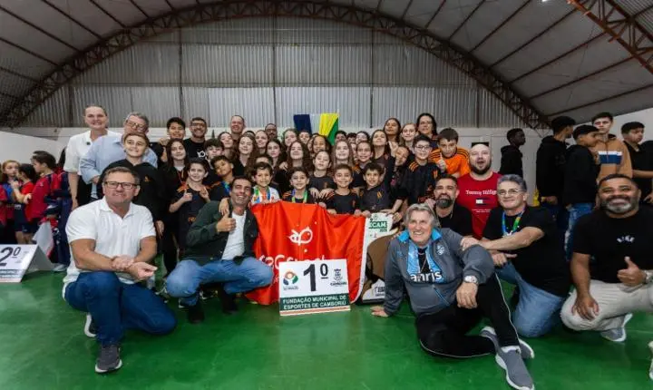 Semana Cívica de Camboriú é encerrada com apresentações culturais e premiação do JECAM 2026