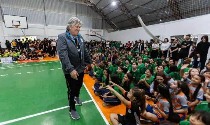 Semana Cívica de Camboriú é encerrada com apresentações culturais e premiação do JECAM 2026