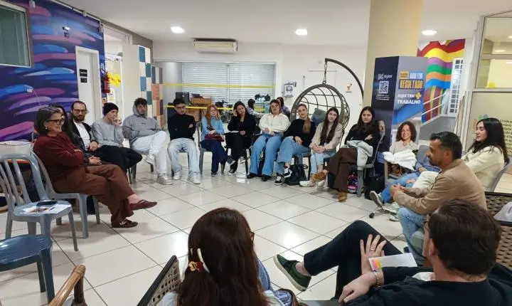 Setembro Amarelo: roda de conversa mobiliza acadêmicos em Balneário Camboriú