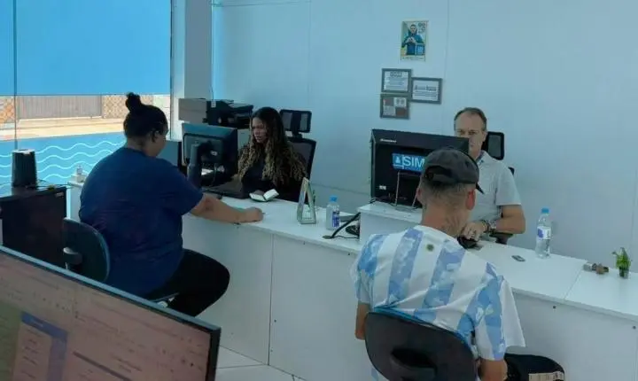 SIME de Balneário Camboriú abre a semana com mais de 200 vagas de emprego - Metade das ofertas de trabalho não exige experiência anterior