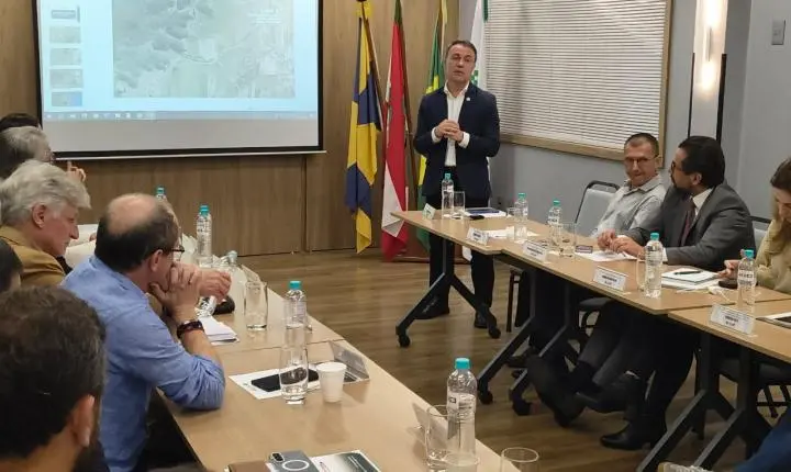 ViaMar é apresentada na Associação Empresarial de Itajaí como uma das principais obras estruturantes de mobilidade e logística do Norte de Santa Catarina